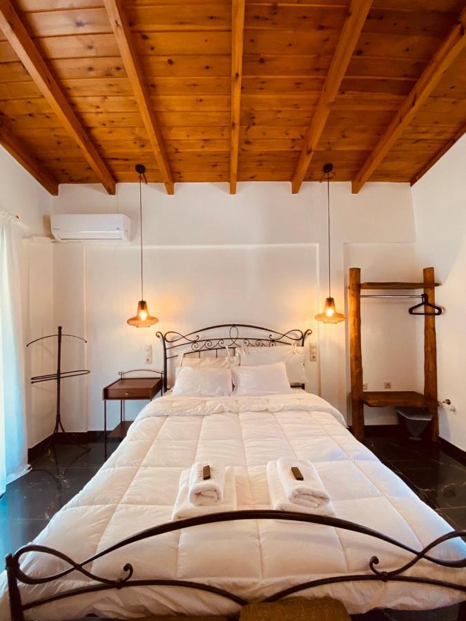Μούσες Aparthotel Kalávrita Kültér fotó